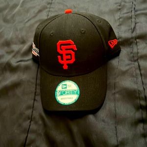 Giants cap. Strap in the back. Great condition